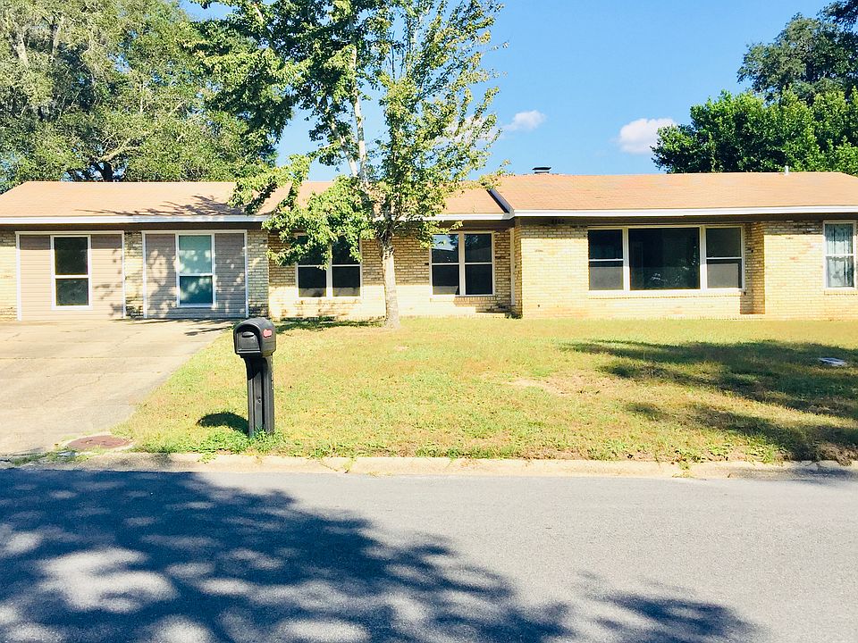 1st image of 6302 Starhill Dr