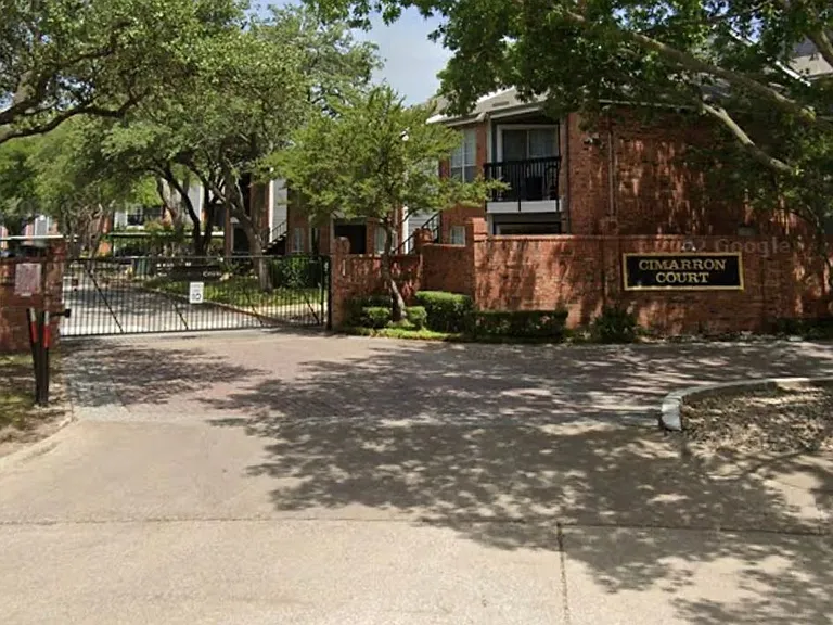 18333 Roehampton Dr #316 — Photo 8