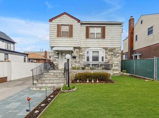 8013 213th St, Queens Village, NY 11427