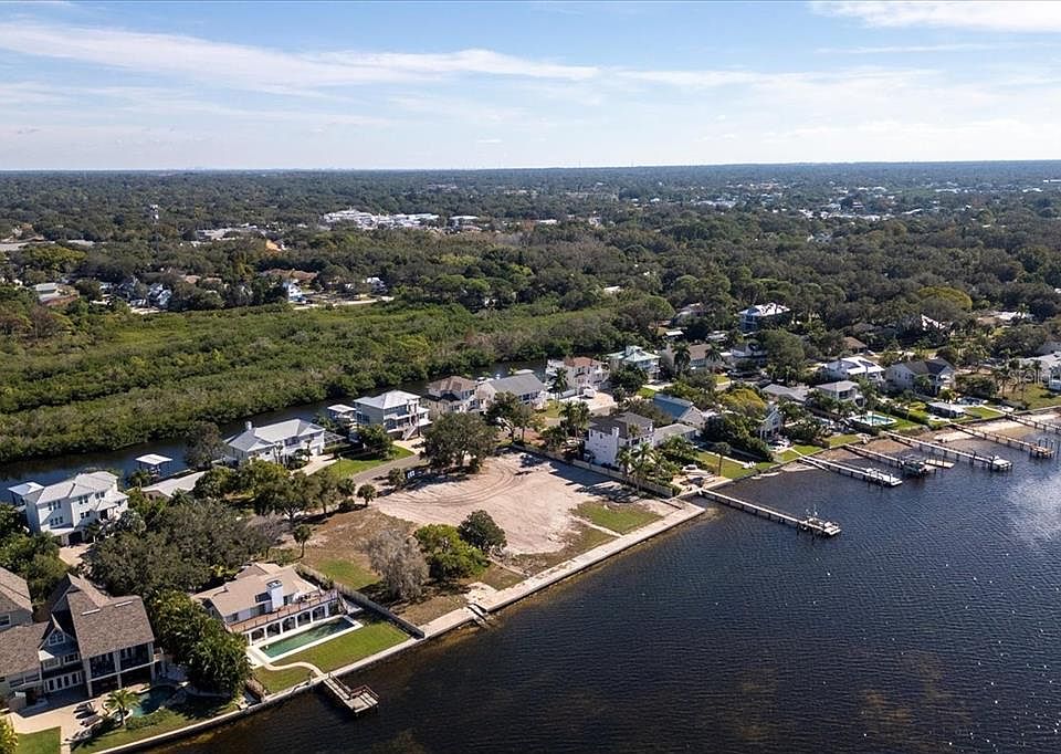 621 N Mayo St 18, Crystal Beach, FL 34681 MLS U8221369 Zillow