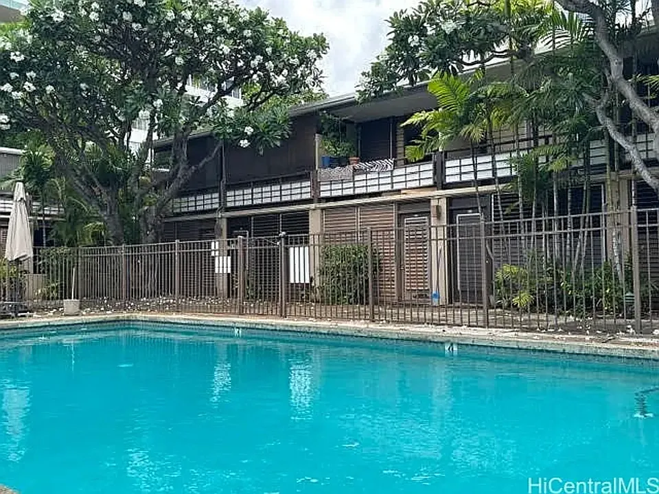 1700 Makiki St #107