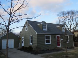 612 Stoddard Ct, Monticello, IL 61856