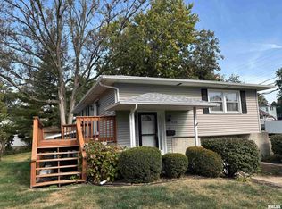 418 E Division St, Kewanee, IL 61443