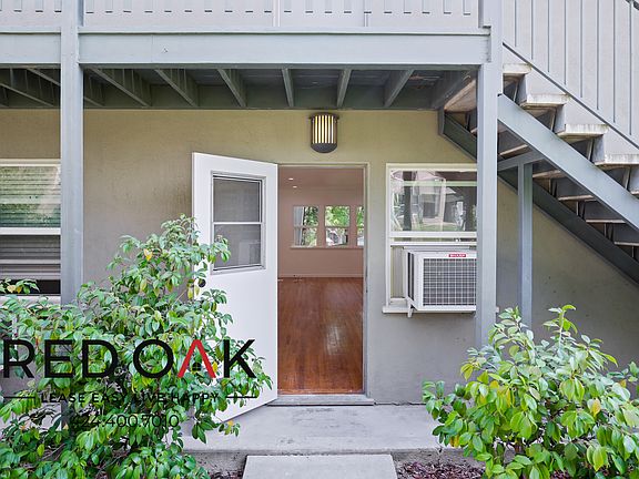 4th image of 2247 Merton Ave APT 2