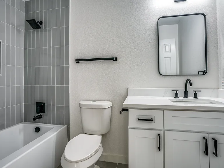 2820 Enchanted Eve Dr — Photo 24