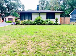 17750 Clyde Ave, Lansing, IL 60438