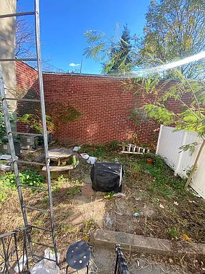 Rented by Hagstrom Management Inc | media 1