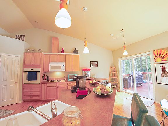 3rd image of 7312 McCormick Woods Dr SW