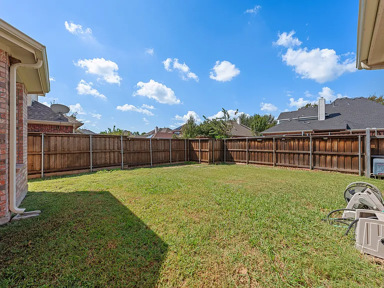 13459 Juneau Dr — Photo 31