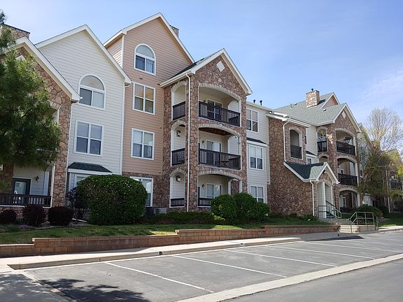 The Villas at Aspen Ridge Condominiums