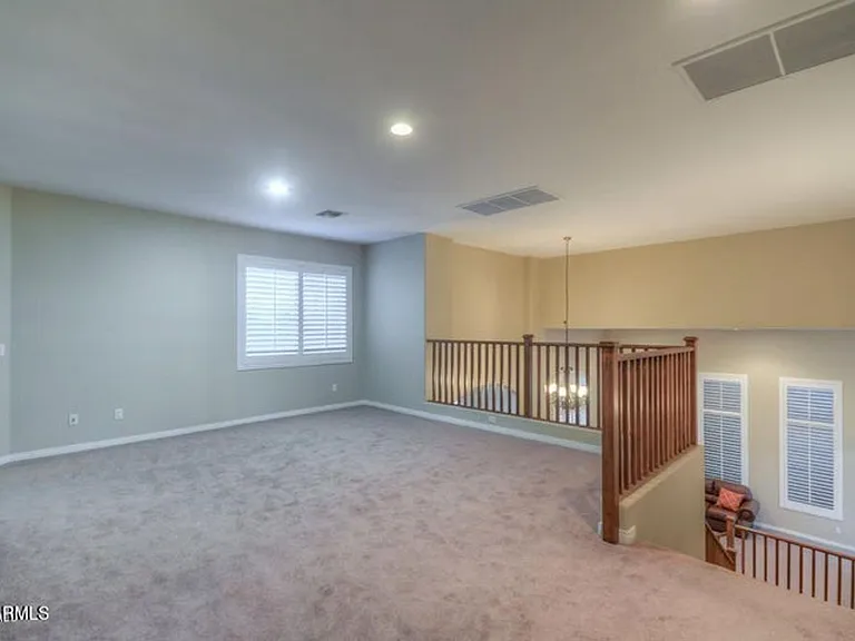 1690 W Bartlett Way — Photo 17