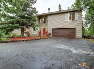 6810 Round Tree Dr, Anchorage, AK 99507