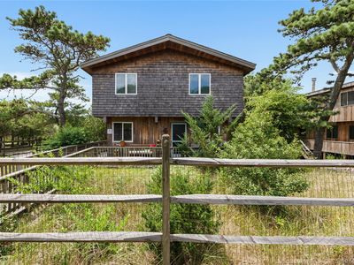 100 Clipper, Ocean Beach, NY, 11770