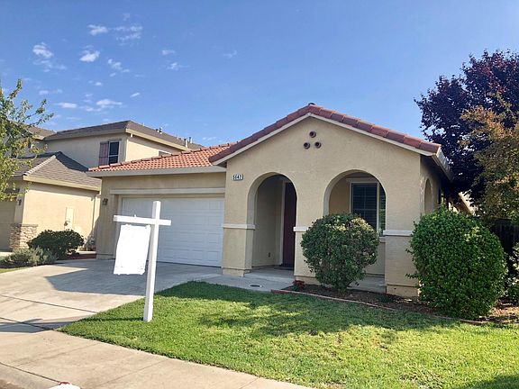 2nd image of 5642 La Casa Way