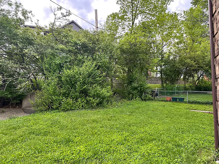 432 Lakebow Ct — Photo 31
