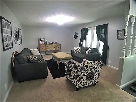 4th image of 805 Lakeview Dr