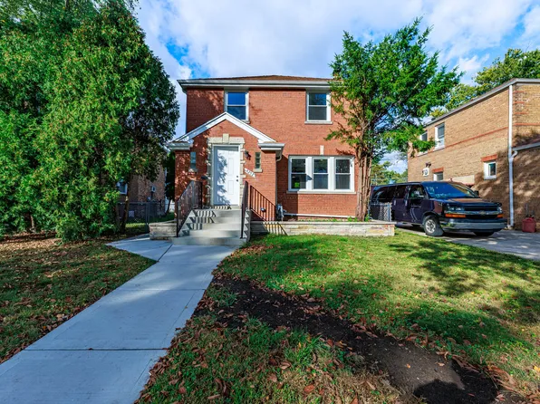 9252 S Sacramento Ave, Evergreen Park, IL 60805