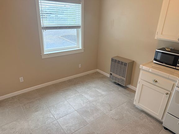 3rd image of 3260 Passalacqua Rd #C