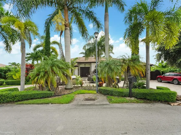 19880 SW 134th Ave, Miami, FL 33177