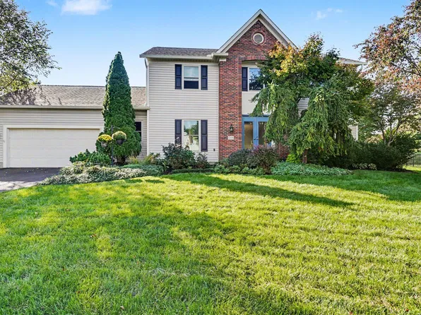 215 Ashley Ct, Columbus, OH 43230
