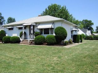 30211 Powell Rd, Willowick, OH 44095