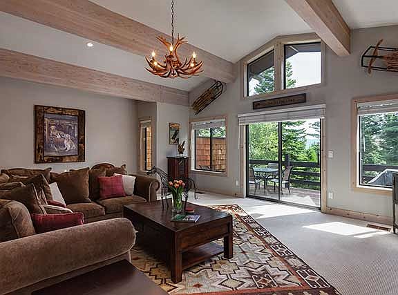 3rd image of 1877 N Lake Blvd #95