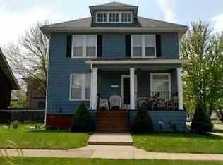 95 Cedar St, Wyandotte, MI 48192