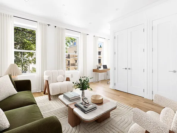 183 Kingsland Ave Floor 3, Brooklyn, NY 11222