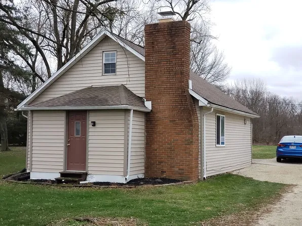 1939 W Hume Rd, Lima, OH 45806