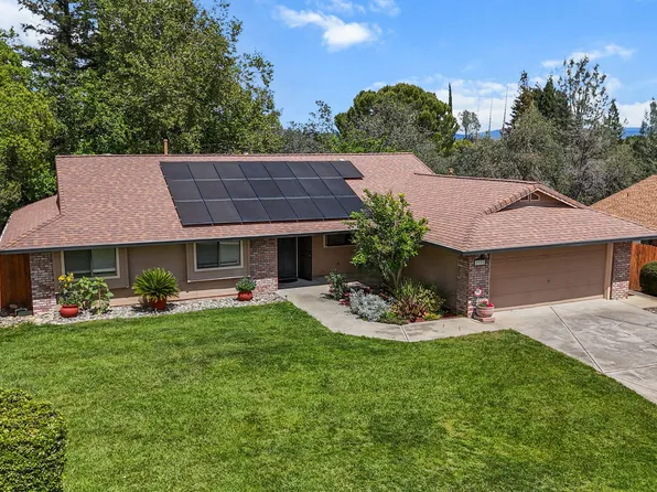 2773 Summerbreeze Pl, Redding, CA 96001