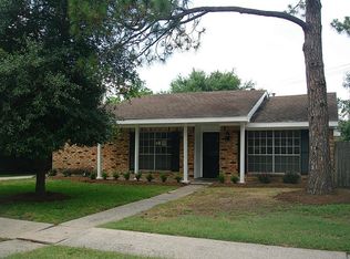 12518 Whittington Dr, Houston, TX 77077