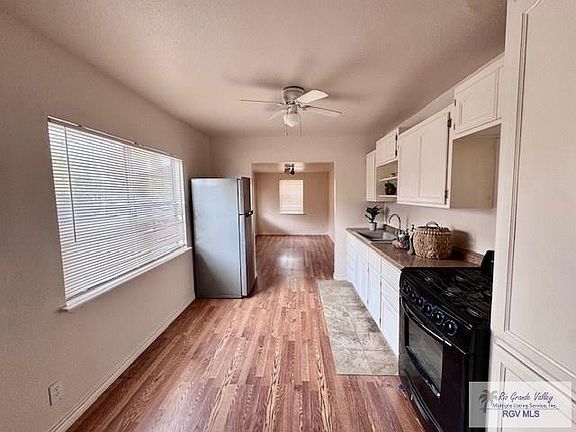 5th image of 144 Mesquite St