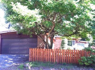 1530 NE 94th St, Seattle, WA 98115