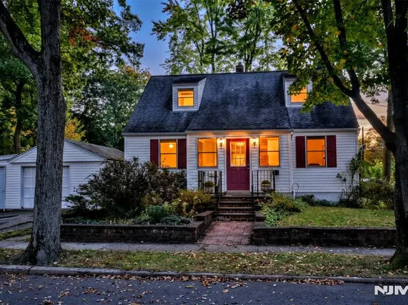 1 Newark Avenue, Westwood, NJ 07675