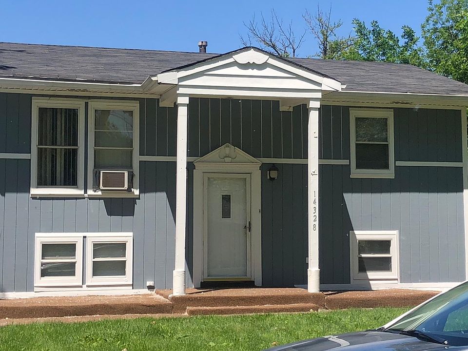 1st image of 14328 Lincoln Ave
