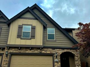 10217 NE 4th St, Vancouver, WA 98664
