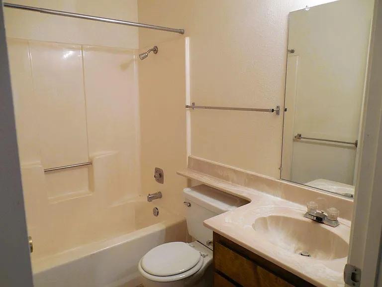 5455 N Marty Ave #105 — Photo 8