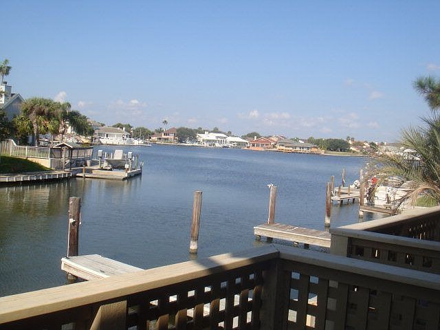 1st image of 2202 Bayhouse Dr