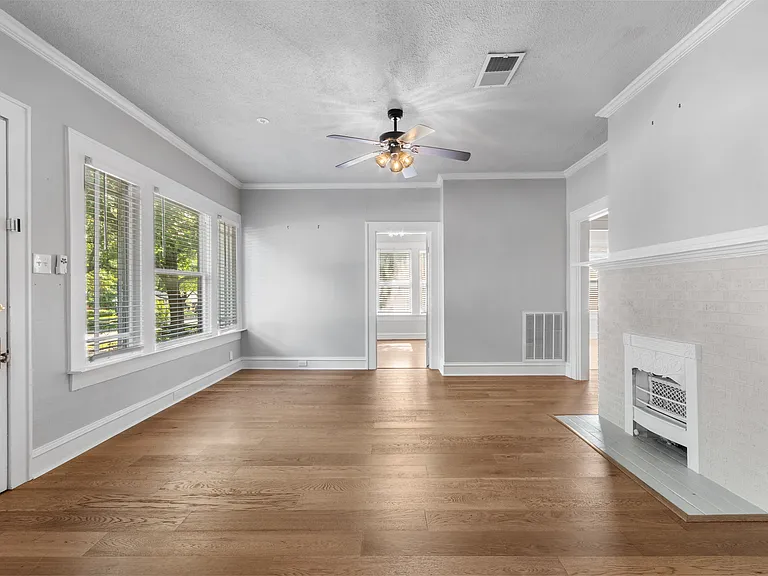 1921 Ben Hall Ct — Photo 6