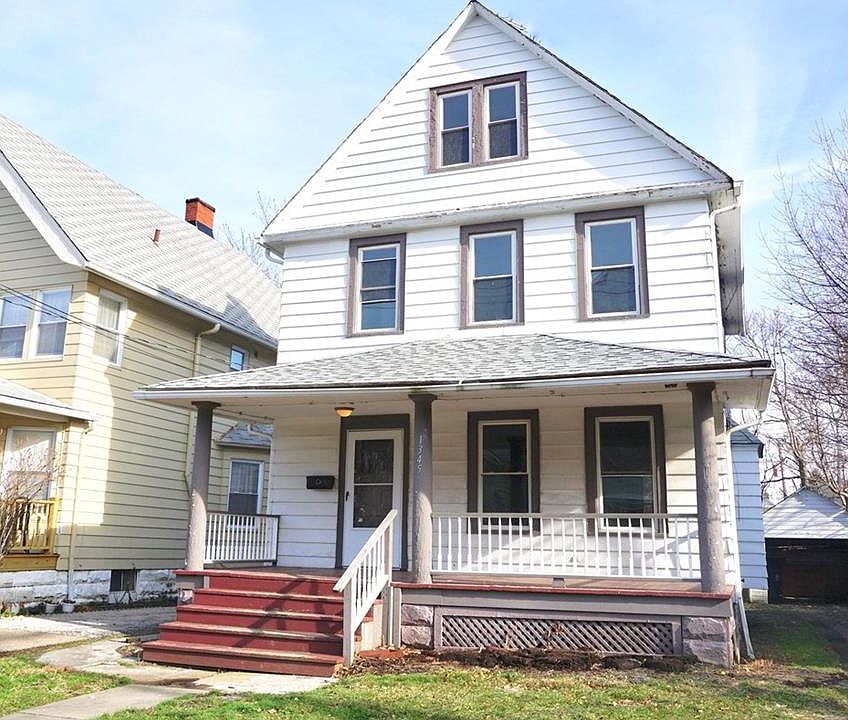 1st image of 1345 Beach Ave