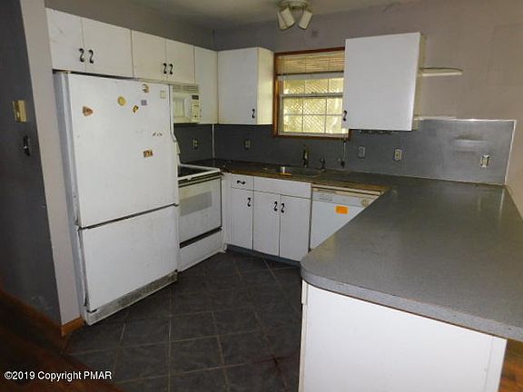 2nd image of 2778 Rising Hill Dr