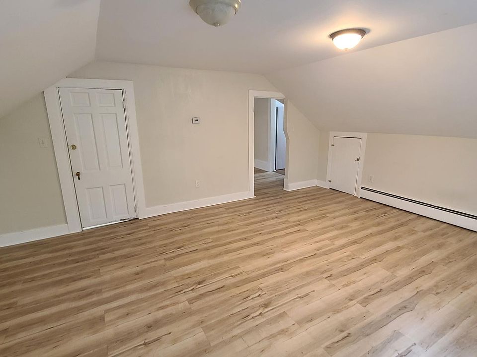 1st image of 131 East Ave #5