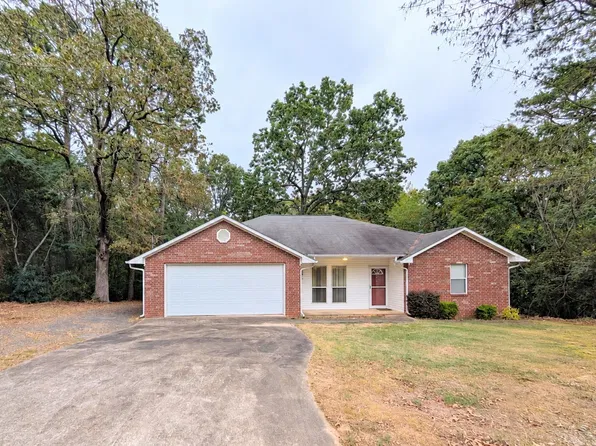 205 Bixler Ave, Mena, AR 71953