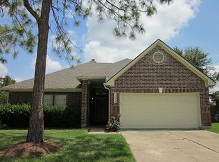 1214 Redwood Bough Ln, Houston, TX 77062