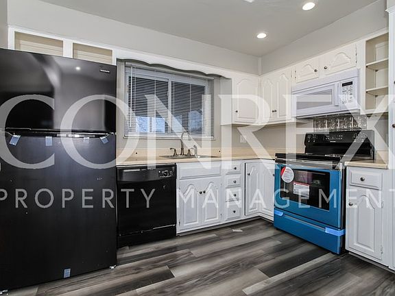 5th image of 8871 Cherry Blossom Ln