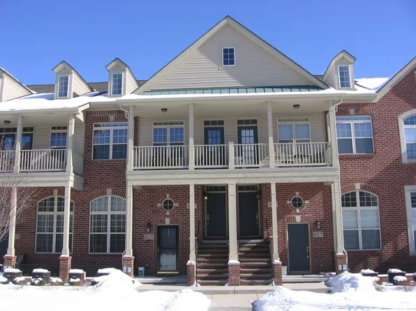 413 Village Dr #1, Walled Lake, MI 48390