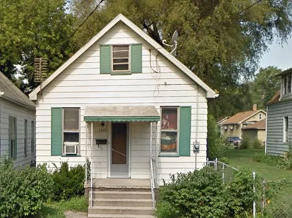 1521 S Westmoreland Ave, Peoria, IL 61605