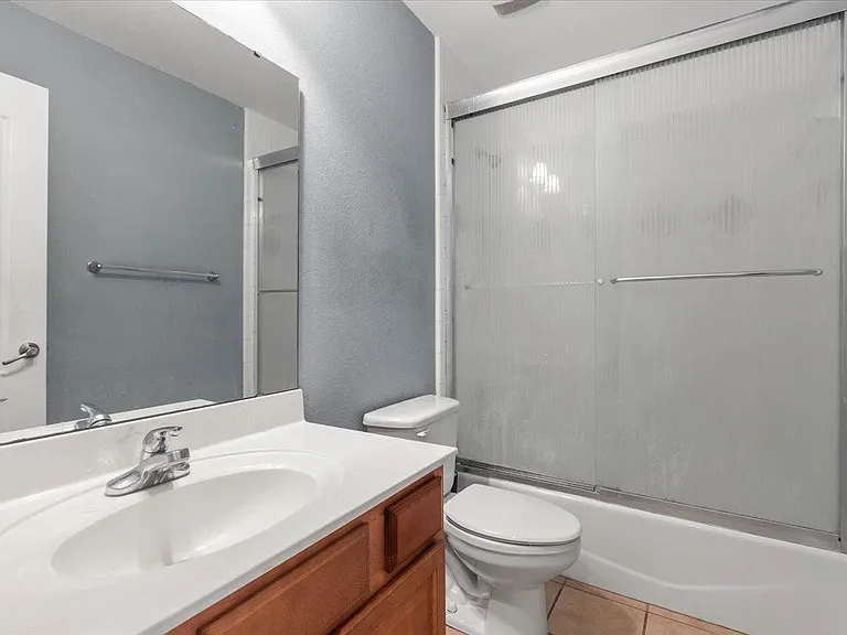 3061 Bidhurst Ct — Photo 6