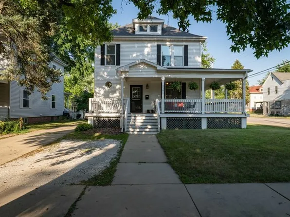 1101 Fell Ave, Bloomington, IL 61701