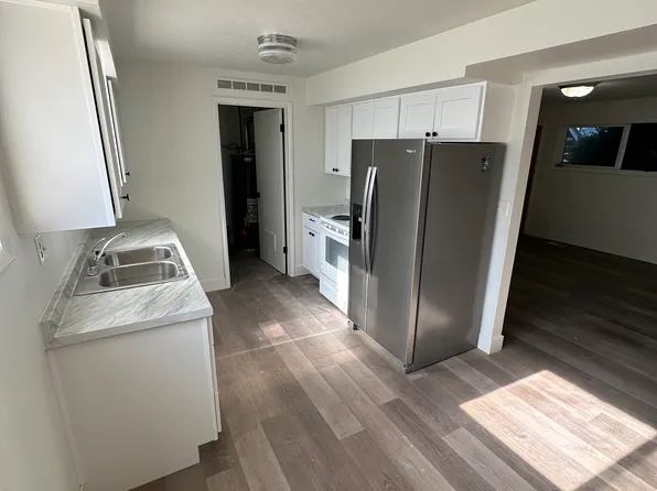 723 W 19th St #4, Burley, ID 83318